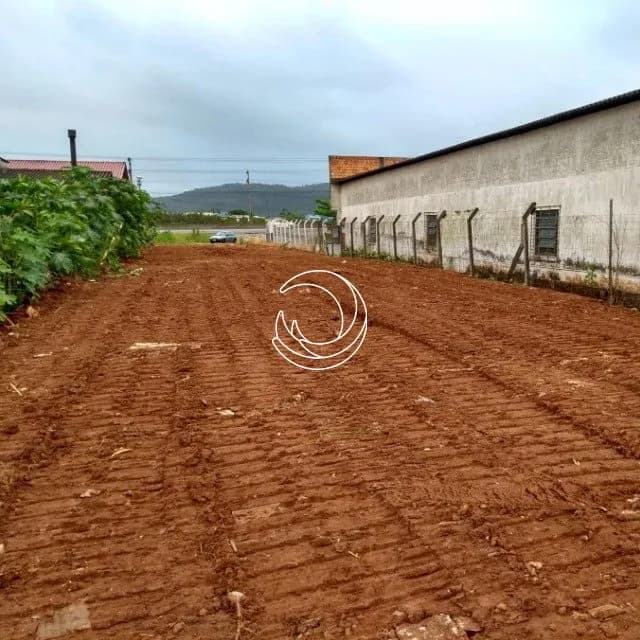 Terreno para venda em Canasvieiras com 972 m² — foto principal