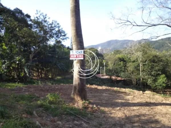 Terreno para venda em Côrrego Grande com 1312 m² — foto principal