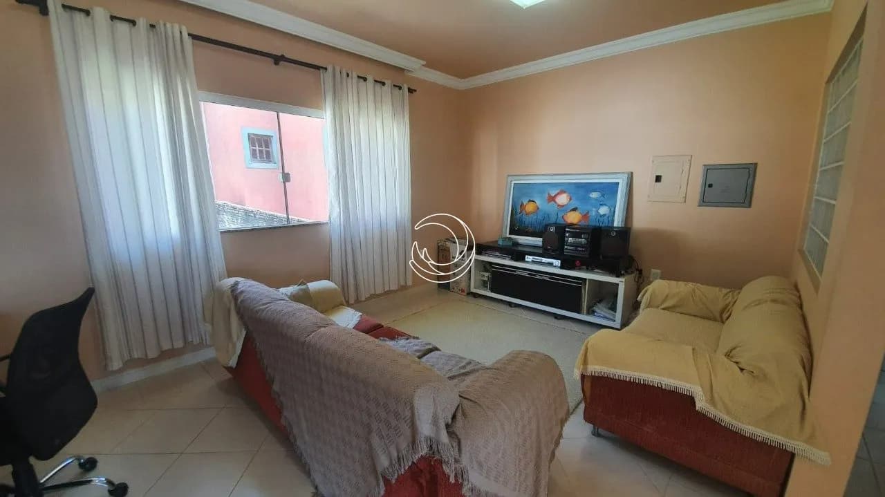 Casa para venda com 4 dormitórios em Centro com 280 m² — foto 3