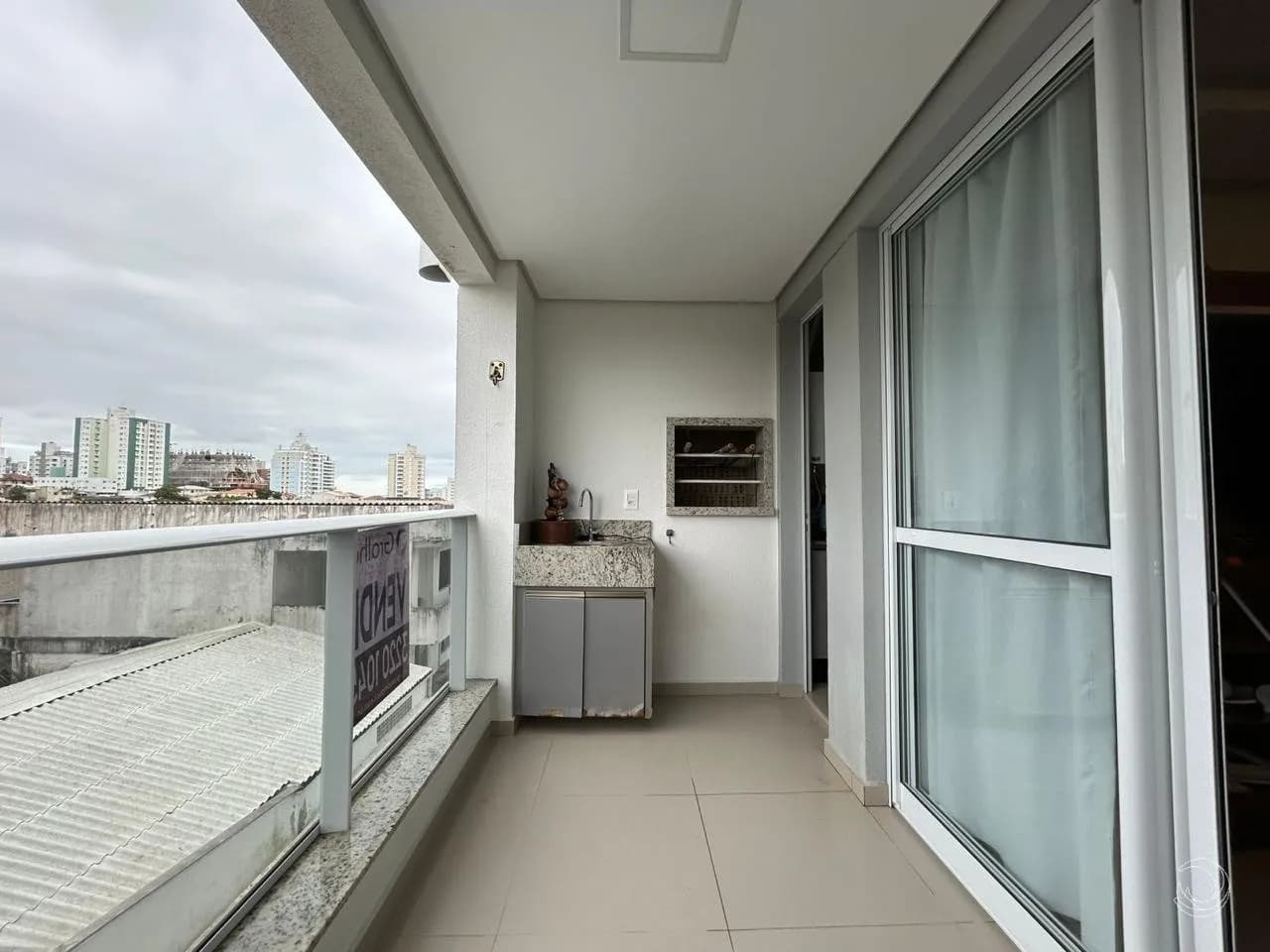 Apartamento para venda com 2 dormitórios em Barreiros com 71 m² — foto 3