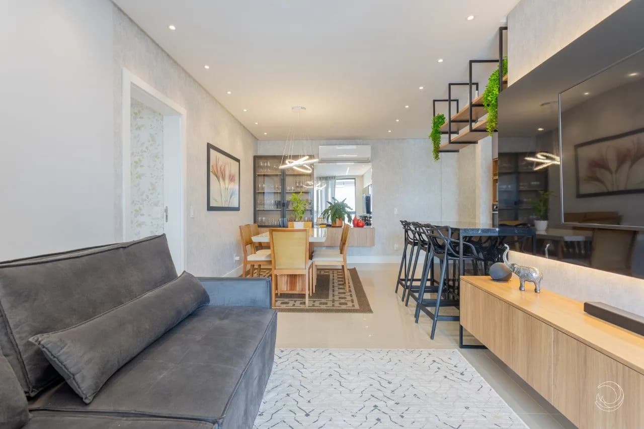 Apartamento para venda com 3 dormitórios em Agronômica com 102 m² — foto 2