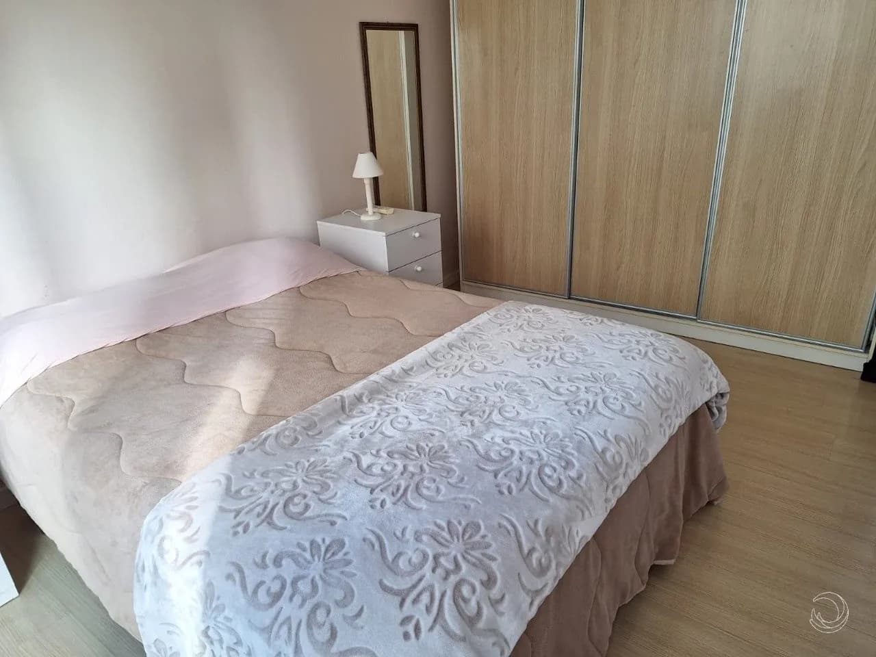 Apartamento para venda com 1 dormitório, em Centro com 40 m² — foto 4