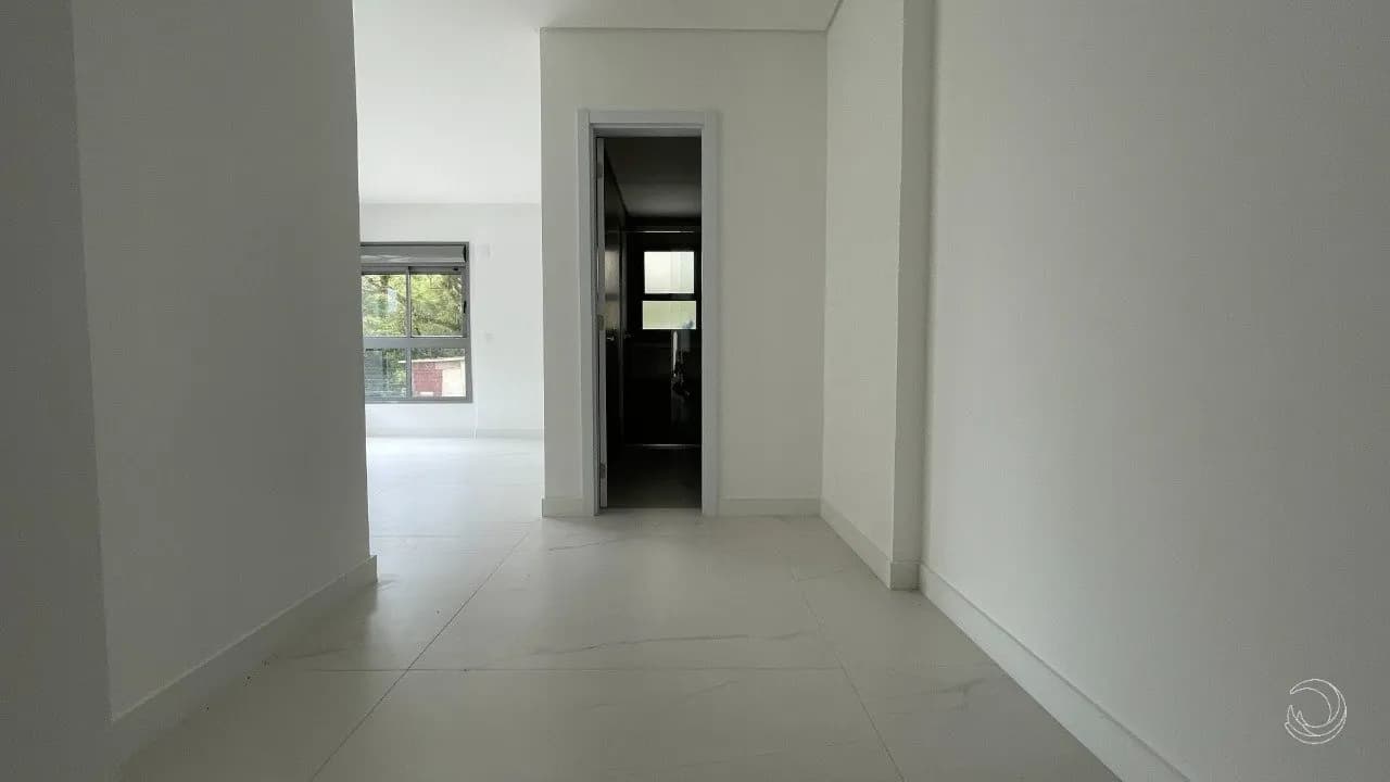 Apartamento para venda com 3 dormitórios em Cacupé com 165 m² — foto 5