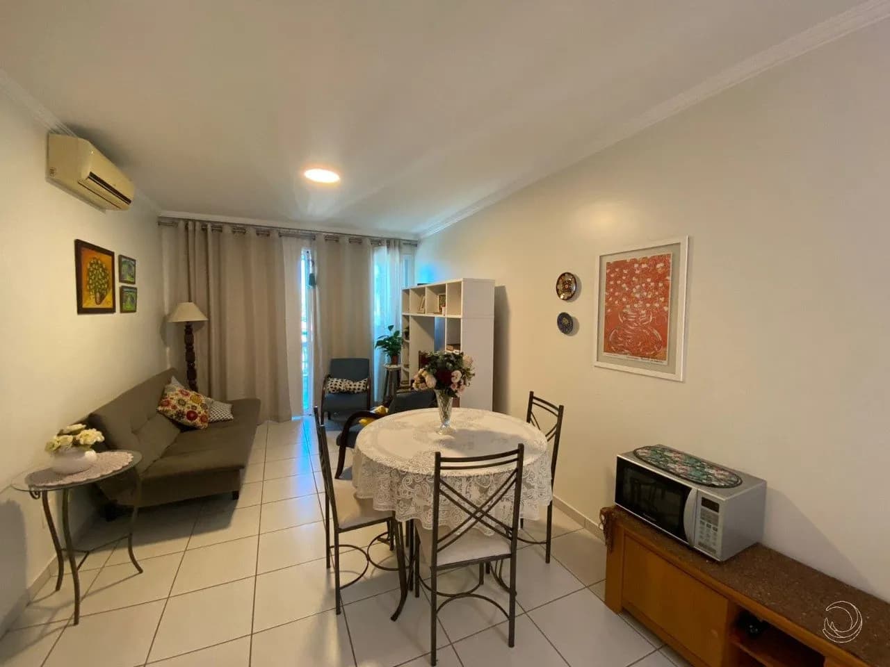 Apartamento para venda com 2 dormitórios em Canasvieiras com 74 m² — foto principal