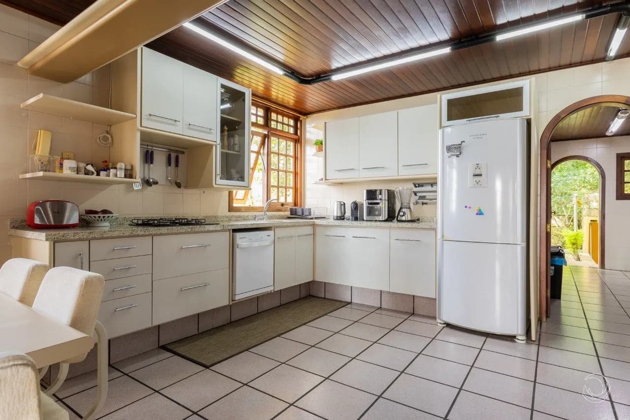Casa para venda com 4 dormitórios em Centro com 410 m² — foto 5