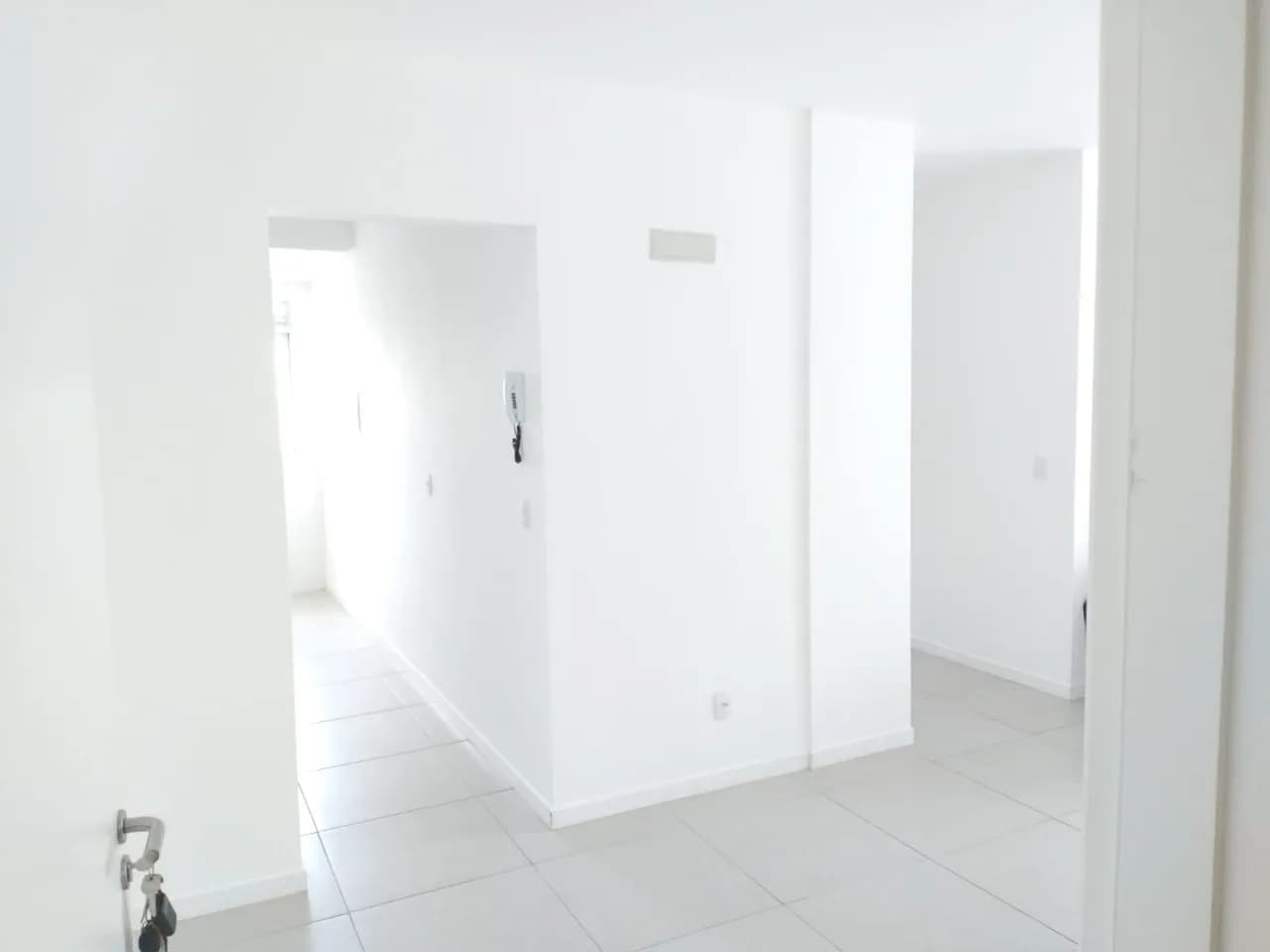 Apartamento para venda com 3 dormitórios em Campeche com 81 m² — foto 2