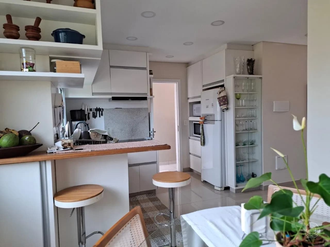 Casa para venda com 3 dormitórios em Ribeirão da Ilha com 115 m² — foto 2
