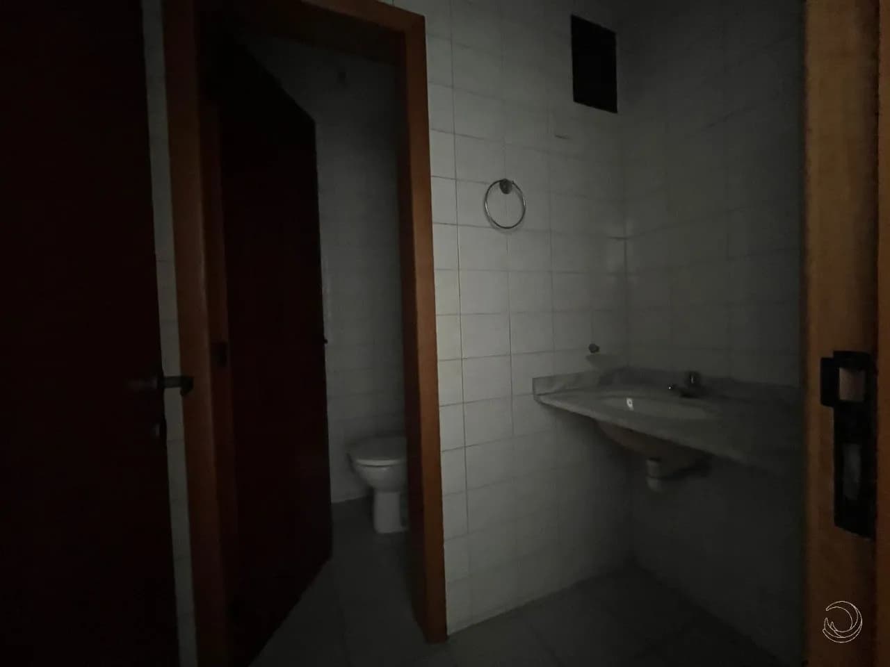 Sala comercial para venda em Centro com 32 m² — foto 5