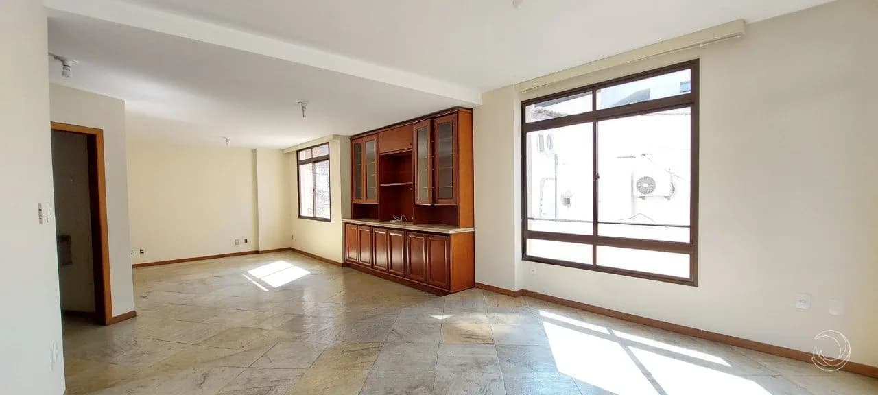 Apartamento para venda com 4 dormitórios em Centro com 171 m² — foto principal