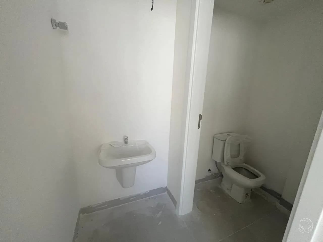 Sala comercial para venda em Centro com 33 m² — foto 3