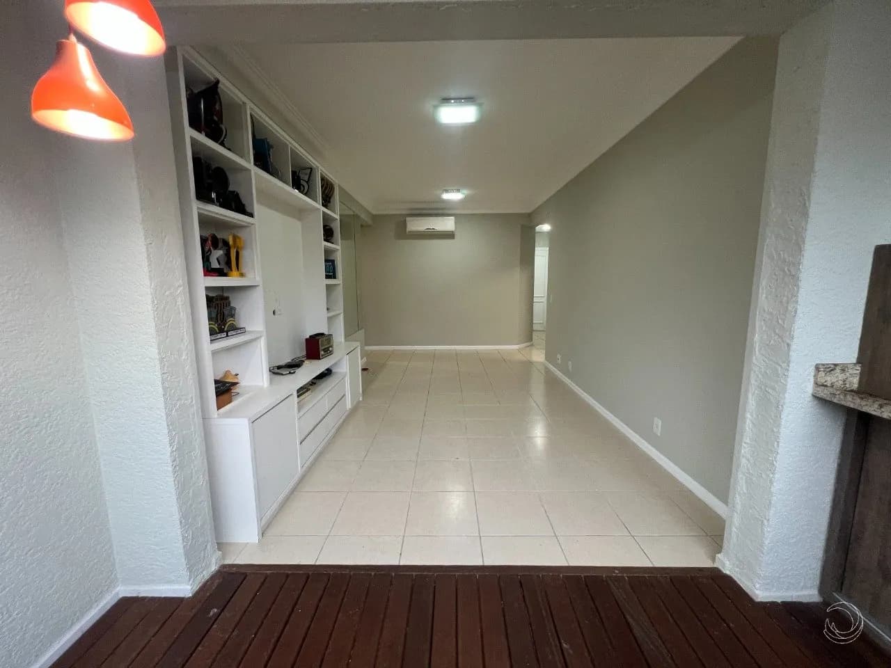 Apartamento para venda com 2 dormitórios em Coqueiros com 93 m² — foto 2