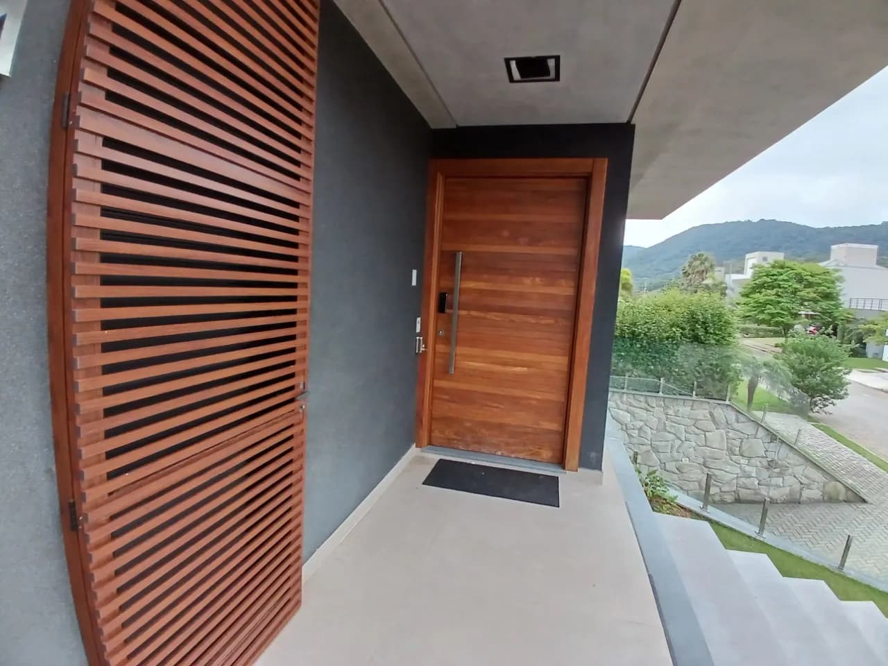 Casa para venda com 4 dormitórios em Rio Tavares com 448 m² — foto 4