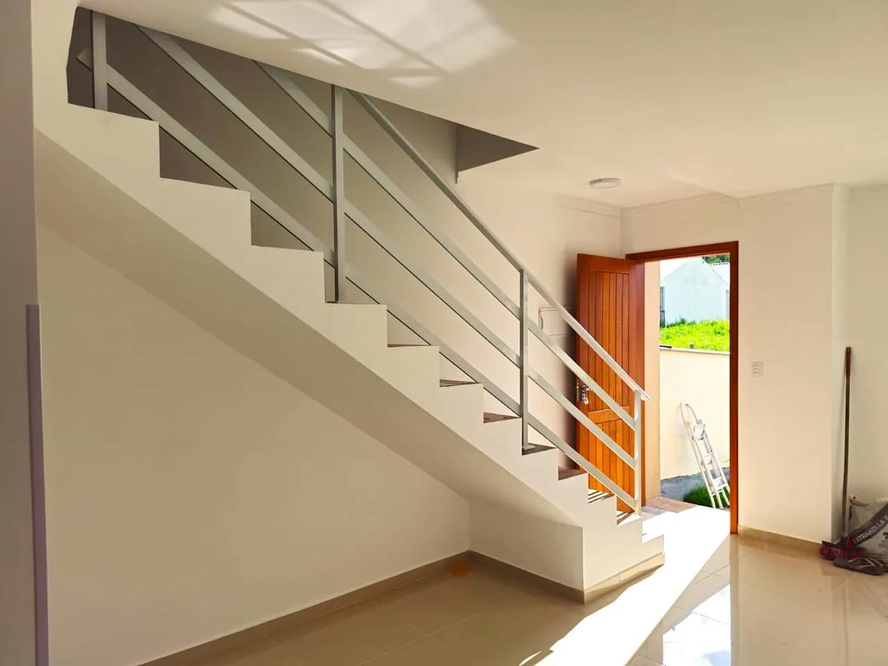 Casa para venda com 2 dormitórios em Caminho Novo com 74 m² — foto 5