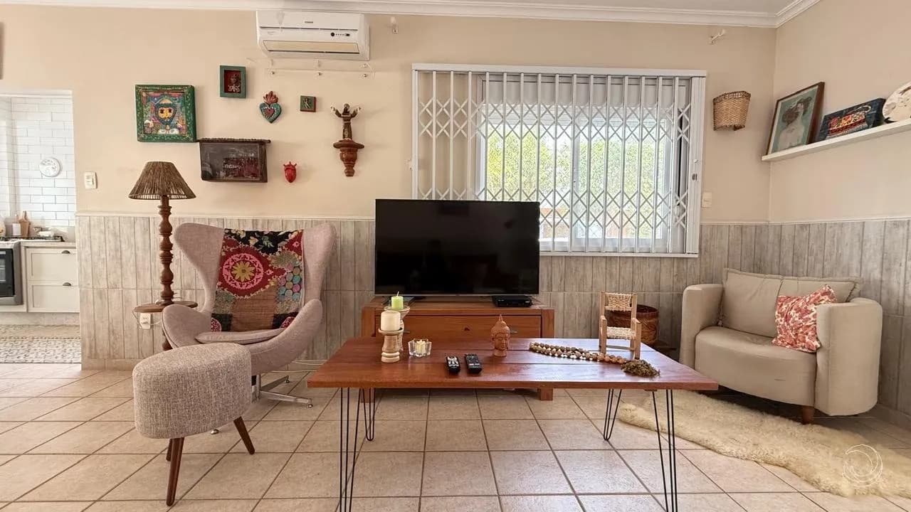 Casa para venda com 3 dormitórios em Sambaqui com 157 m² — foto 5