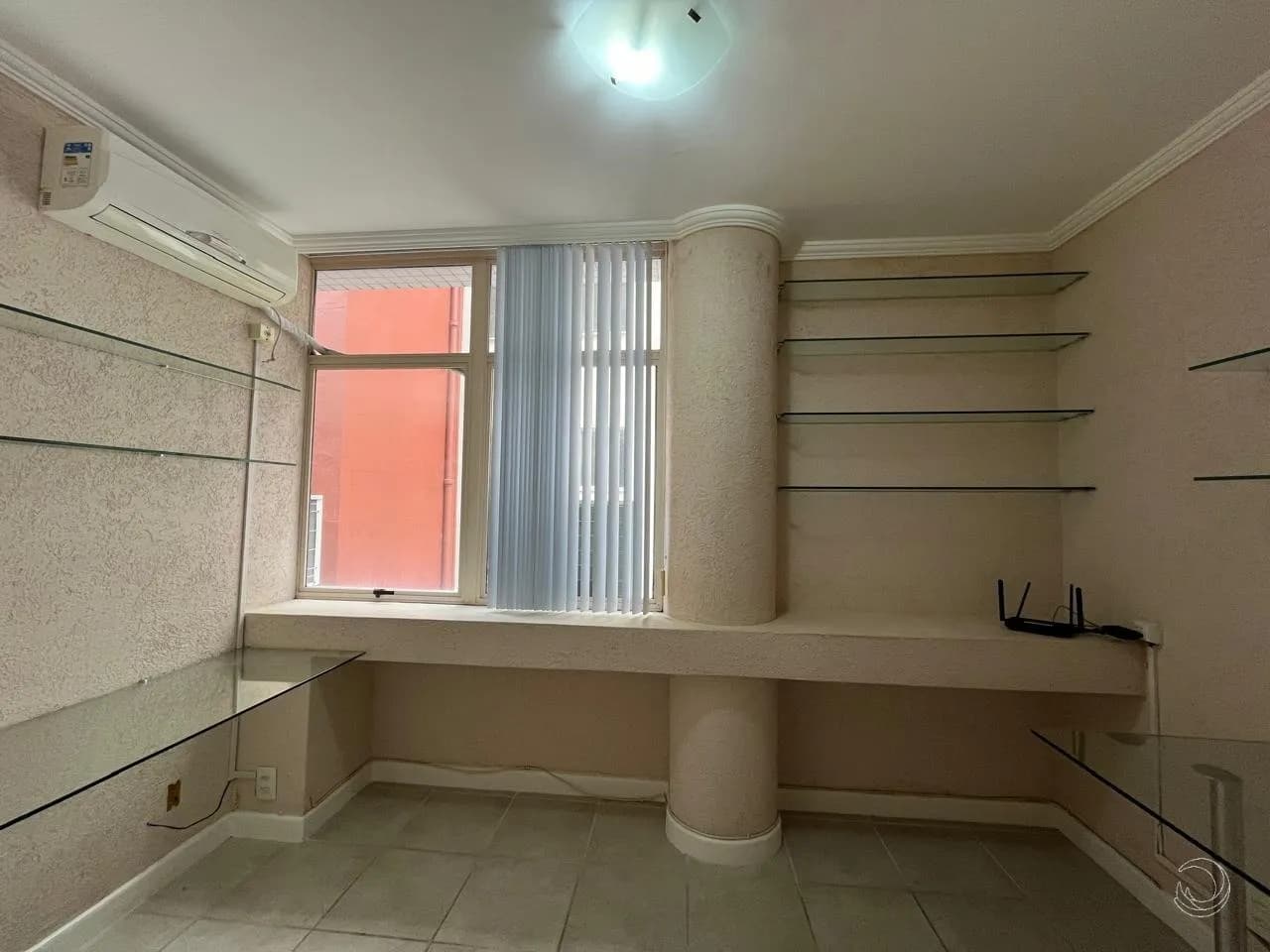 Sala comercial para venda em Centro com 42 m² — foto 2