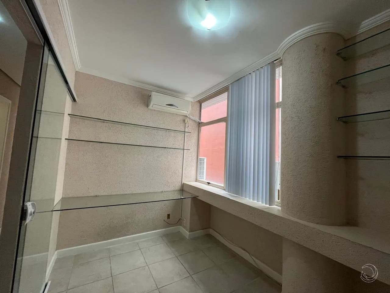 Sala comercial para venda em Centro com 42 m² — foto 4