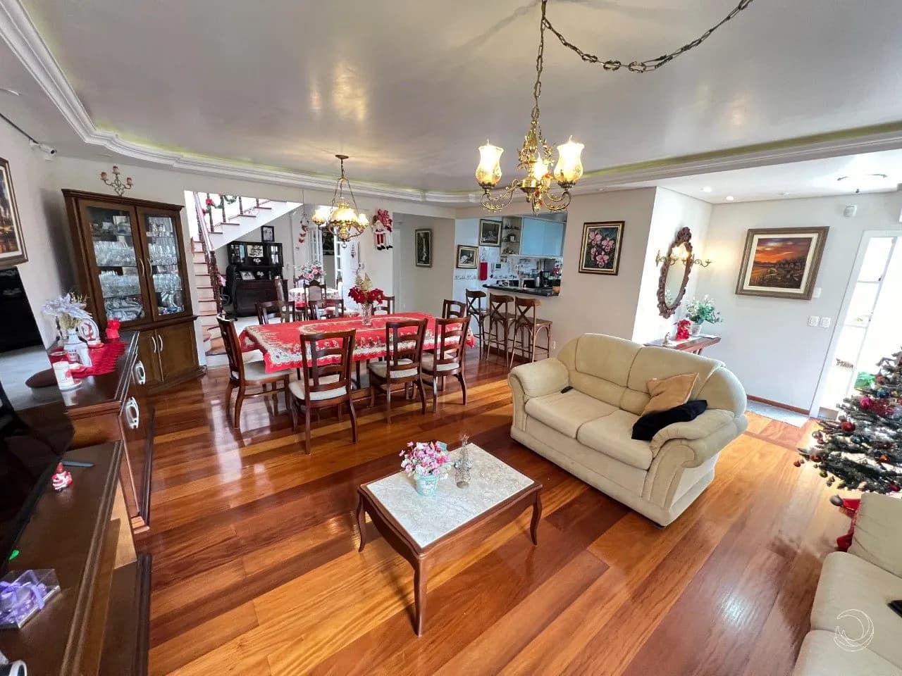 Casa para venda com 5 dormitórios em Trindade com 600 m² — foto principal