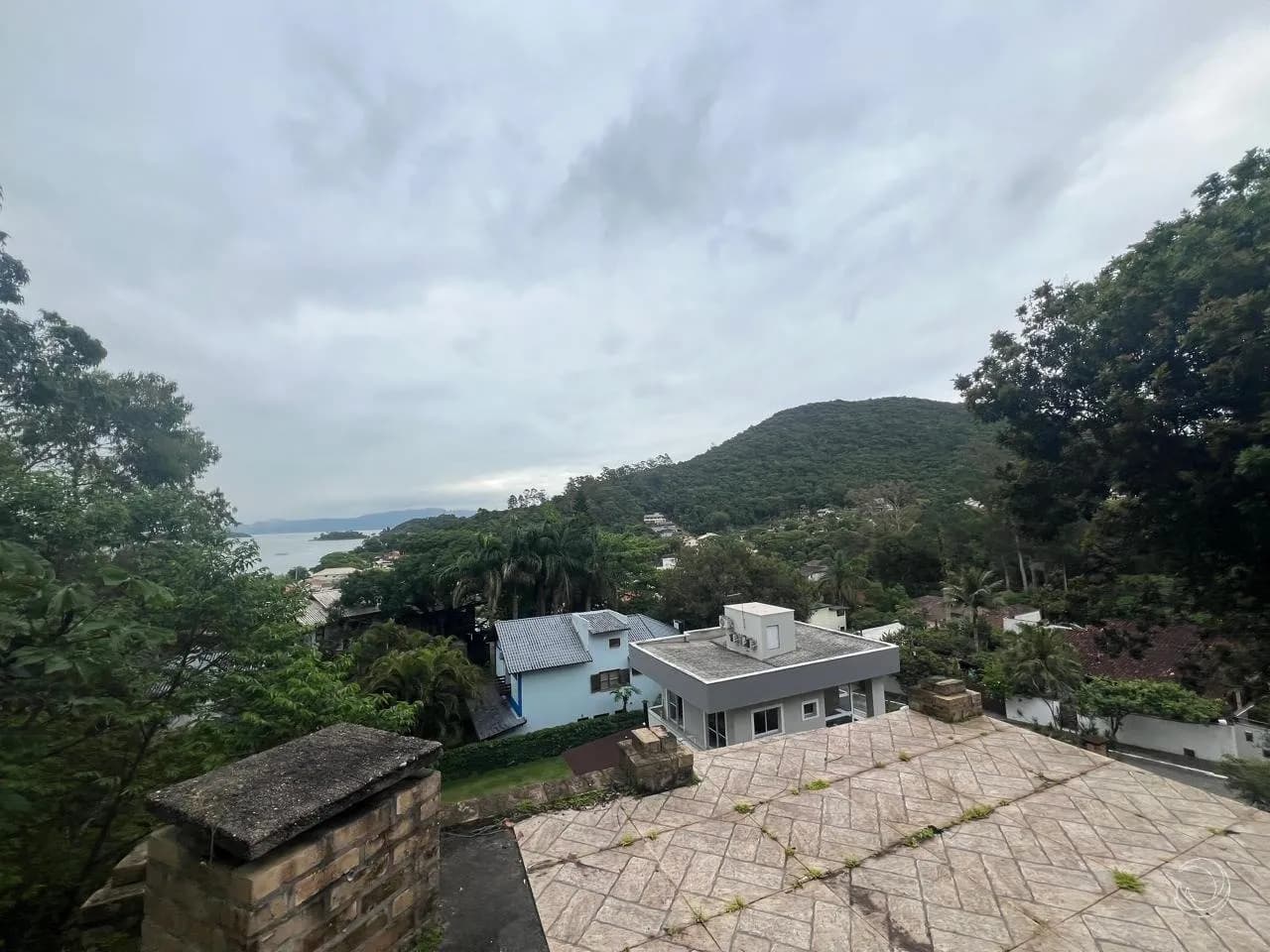 Casa para venda com 4 dormitórios em Sambaqui com 152 m² — foto 4