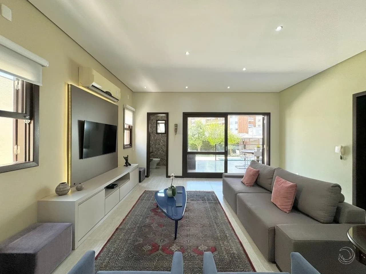 Casa para venda com 4 dormitórios em Côrrego Grande com 220 m² — foto 2