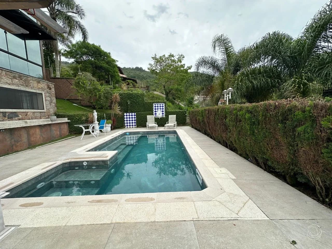Casa para venda com 4 dormitórios em Praia Brava com 213 m² — foto 2
