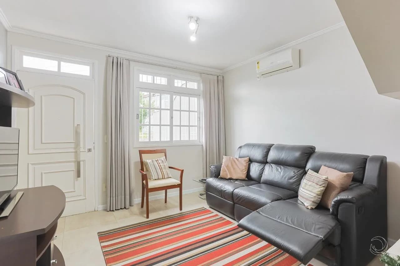 Casa para venda com 3 dormitórios em Agronômica com 254 m² — foto 5