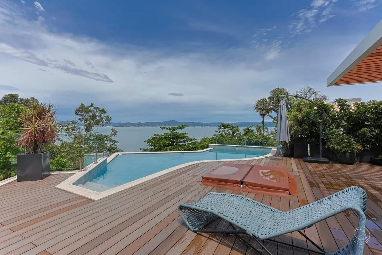 Casa de condomínio para venda com 5 dormitórios em Cacupé com 946 m² — foto principal