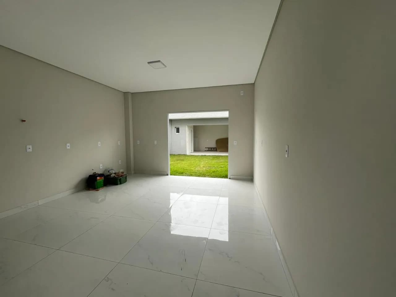 Casa para venda com 3 dormitórios em Ingleses Do Rio Vermelho com 170 m² — foto 2