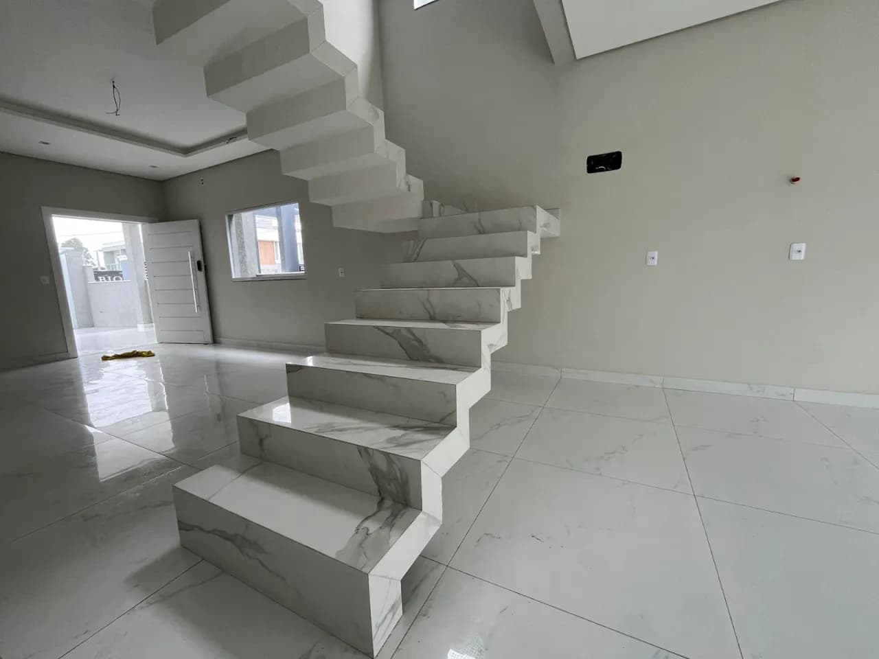 Casa para venda com 3 dormitórios em Ingleses Do Rio Vermelho com 170 m² — foto 4