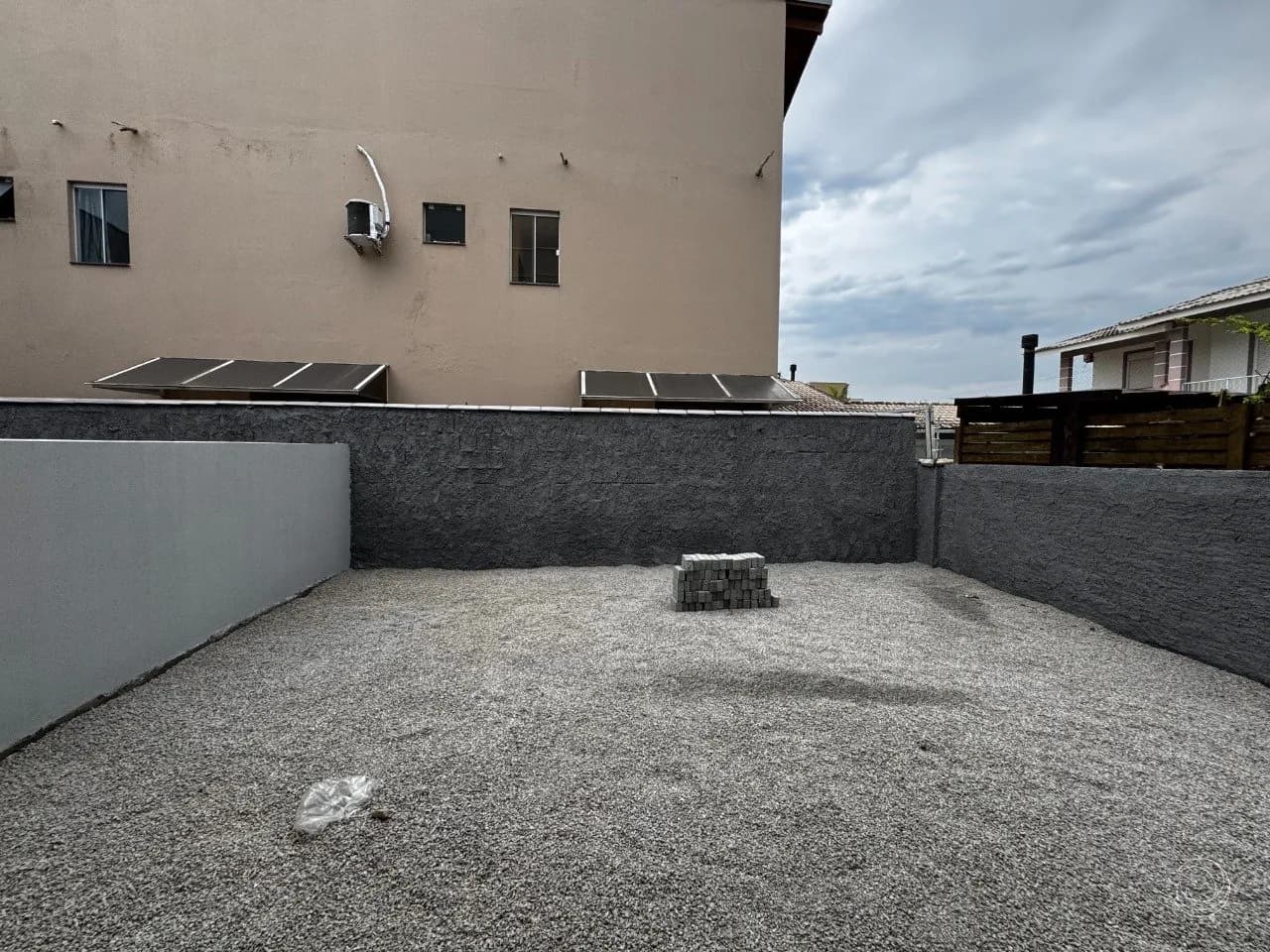 Casa para venda com 3 dormitórios em Carianos com 142 m² — foto 3