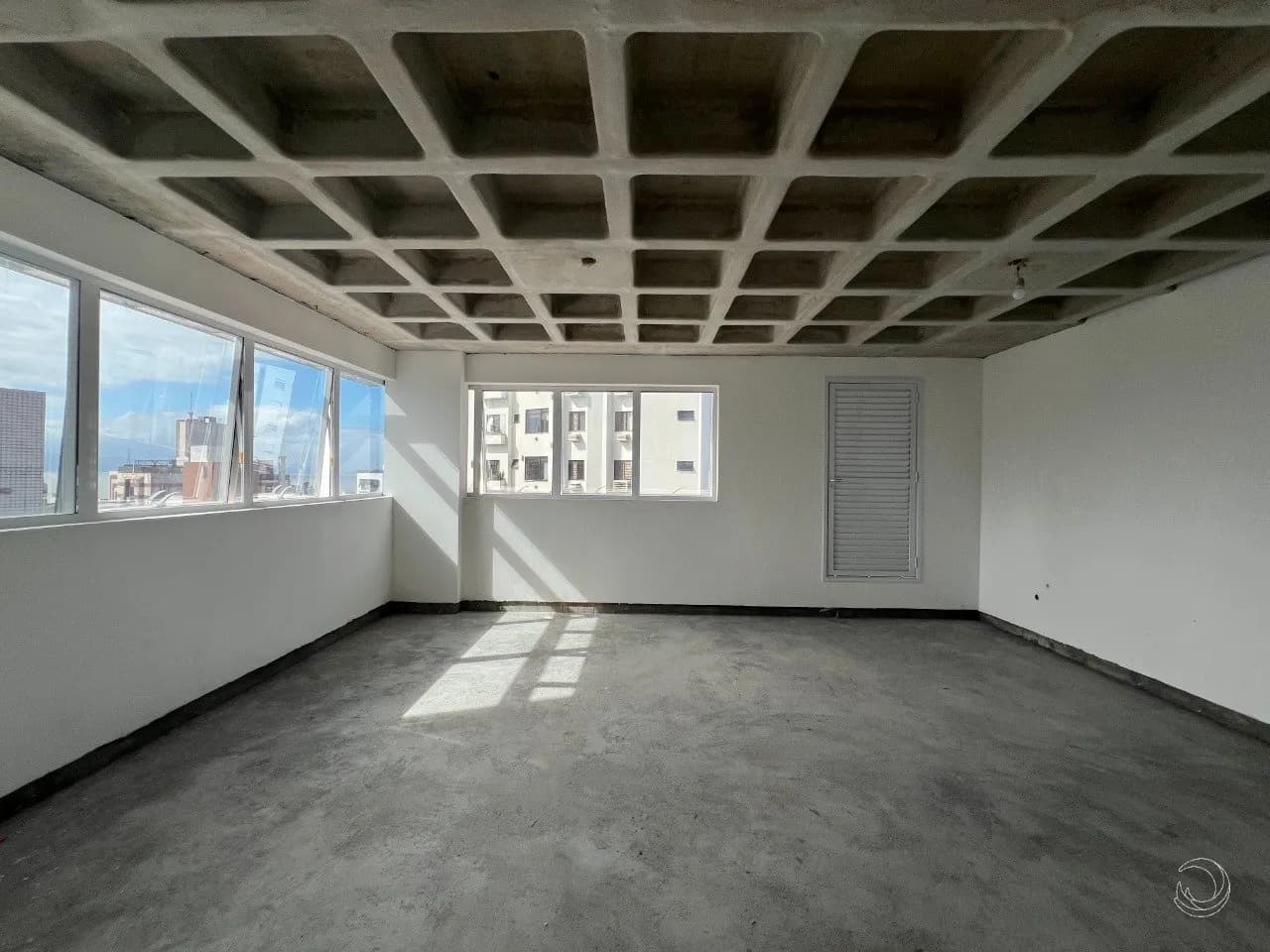 Sala comercial para venda em Centro com 44 m² — foto principal