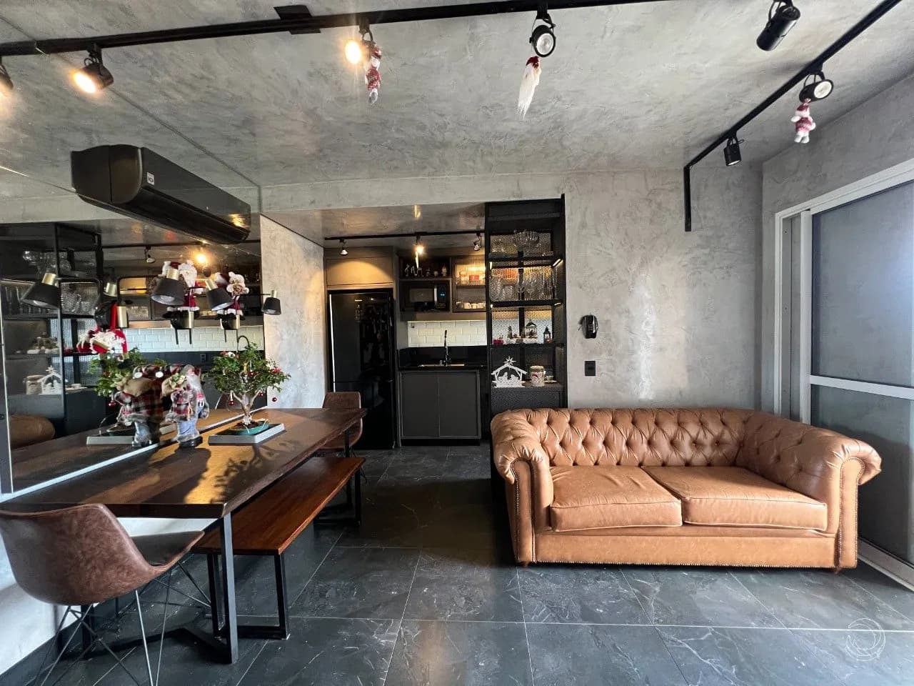 Apartamento para venda com 2 dormitórios em Itacorubi com 65 m² — foto principal