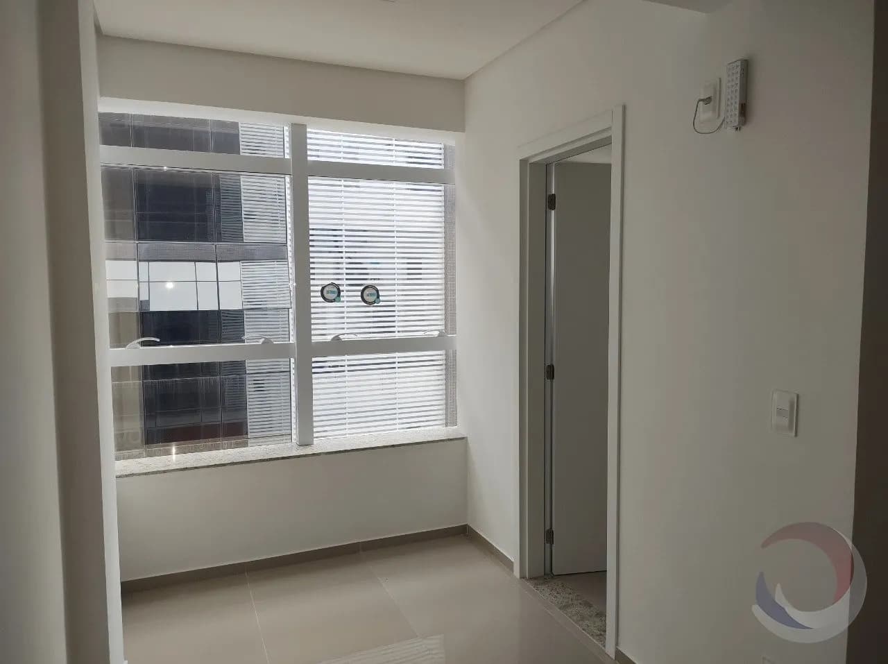 Sala comercial para venda em Ingleses Do Rio Vermelho com 30 m² — foto 4