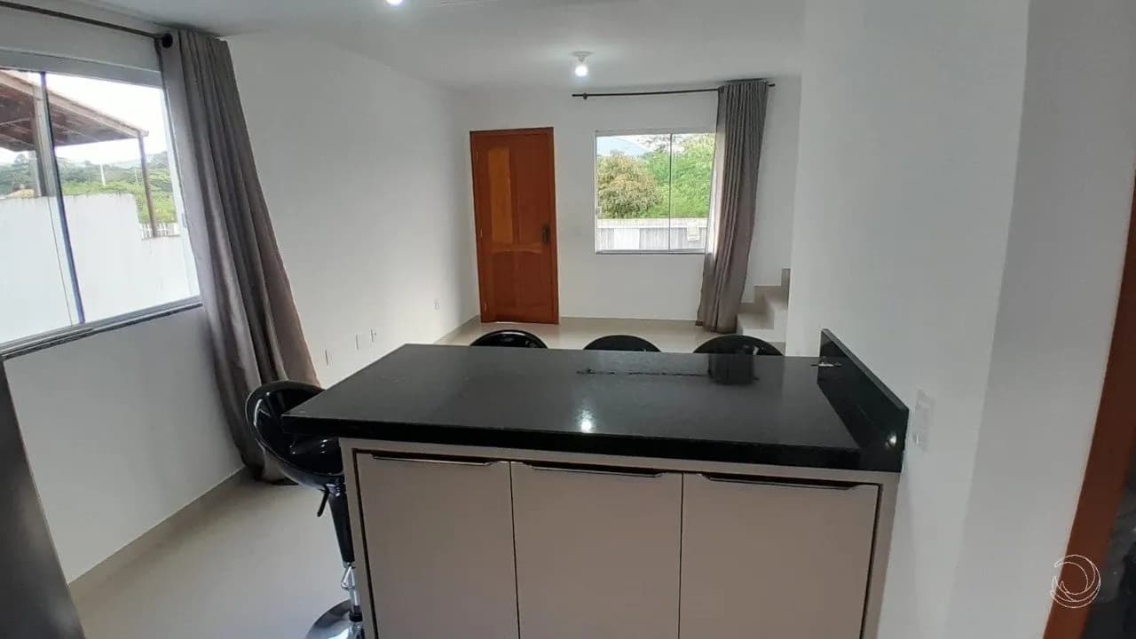Casa para venda com 2 dormitórios em Bela Vista com 68 m² — foto 2