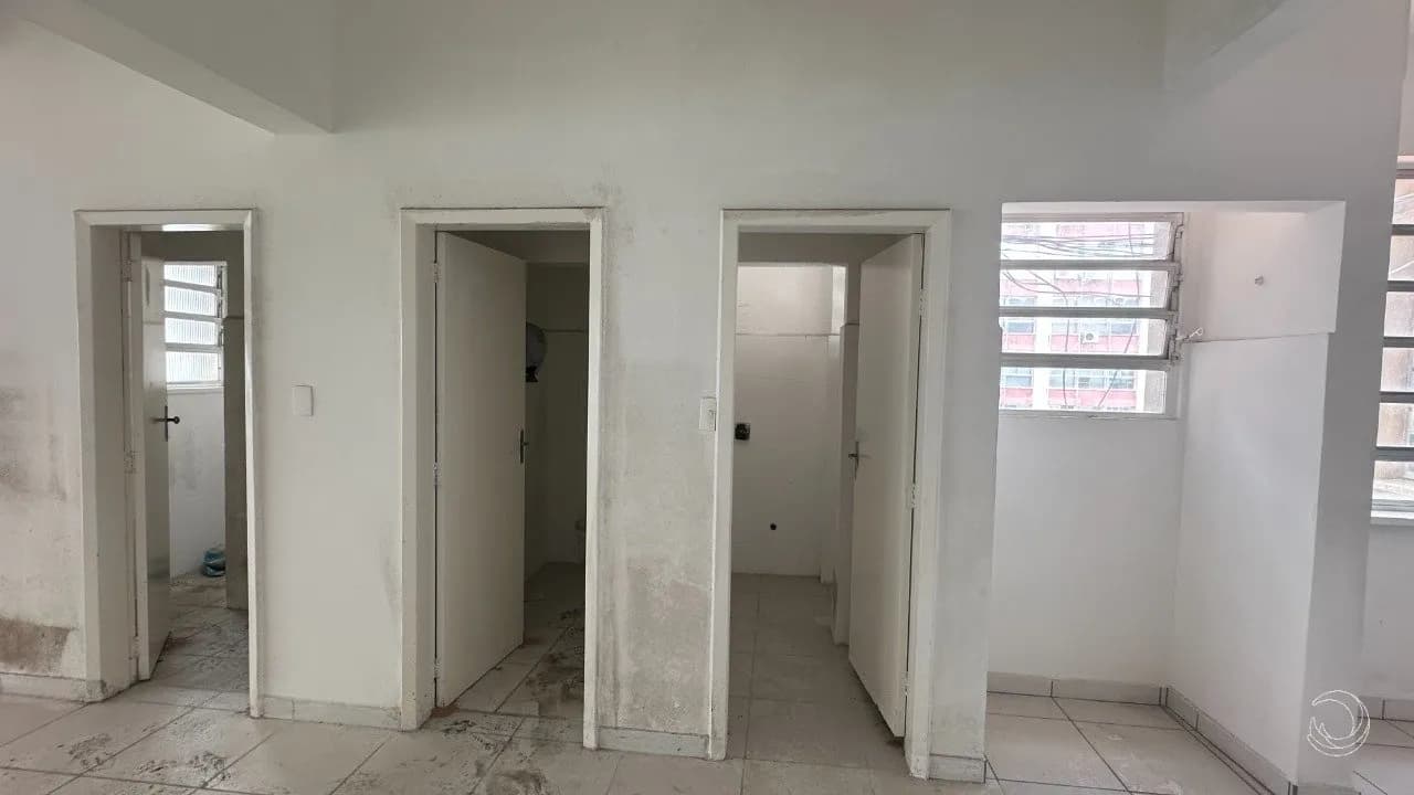 Sala comercial para venda em Centro com 222 m² — foto 5