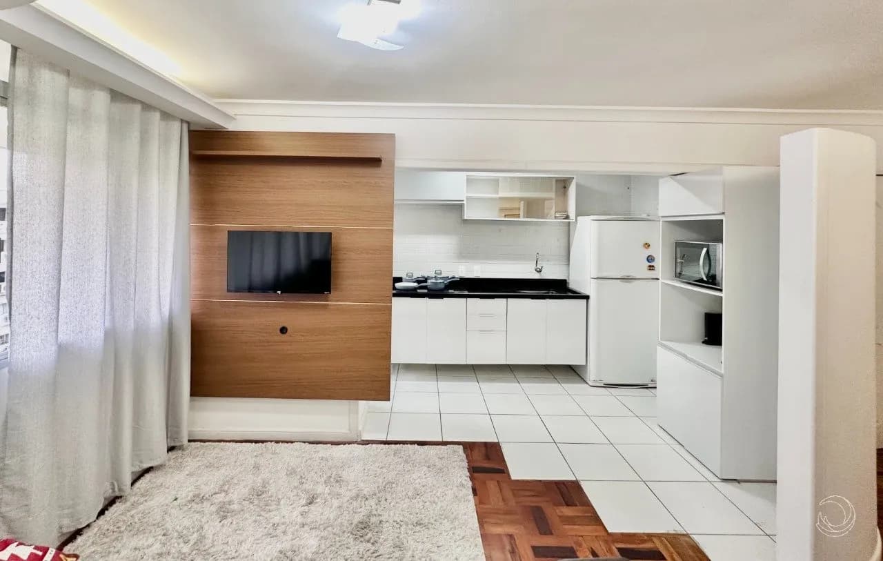 Apartamento para venda com 2 dormitórios em Centro com 61 m² — foto 2