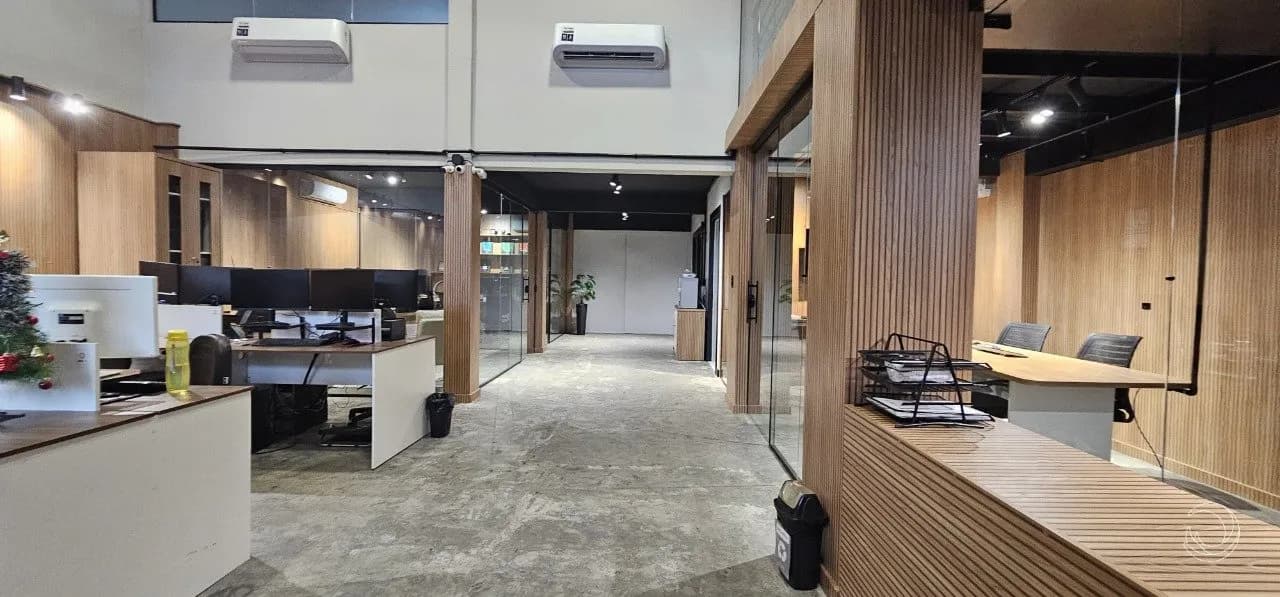 Casa comercial para venda em Jardim Cidade De Florianopolis com 478 m² — foto principal