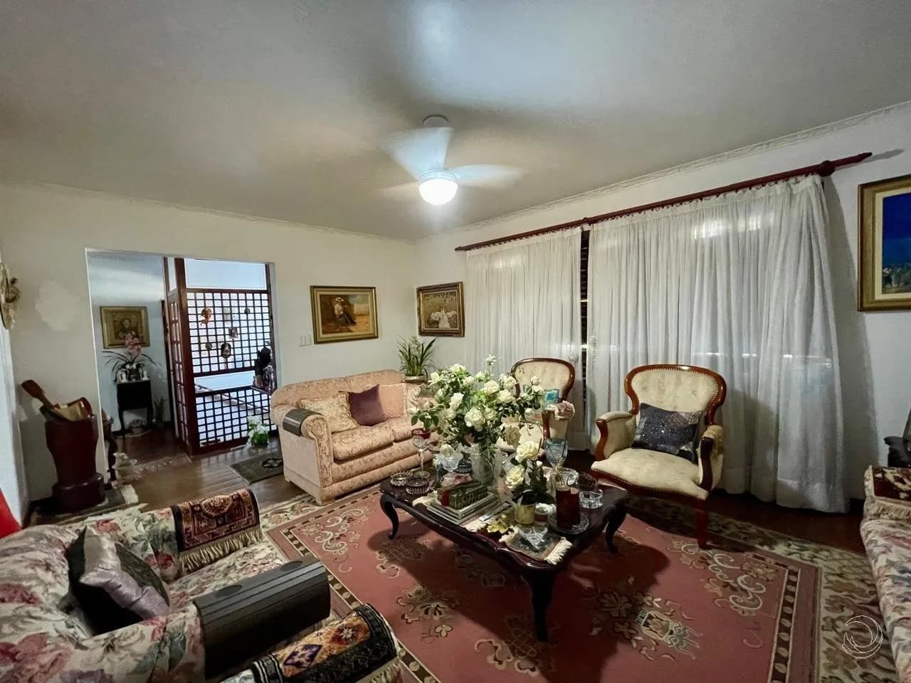Casa para venda com 4 dormitórios em Coqueiros com 430 m² — foto 3