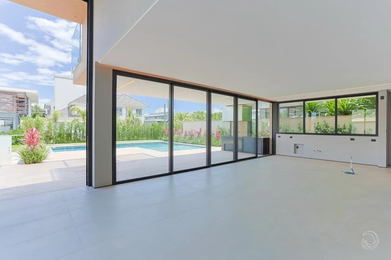 Casa para venda com 7 dormitórios em Jurerê Internacional com 775 m² — foto 2