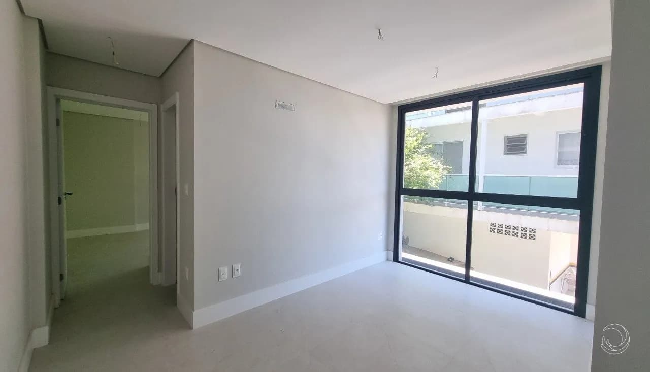 Apartamento para venda com 1 dormitório, em Jurerê com 43 m² — foto 2