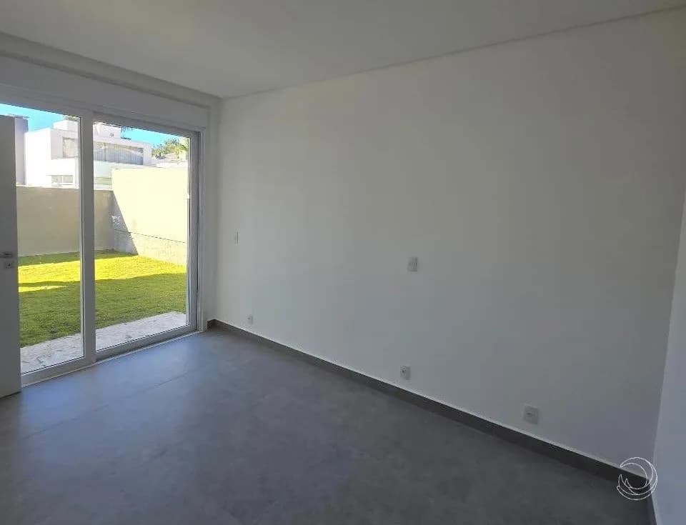 Casa para venda com 4 dormitórios em Cachoeira Do Bom Jesus com 220 m² — foto 5