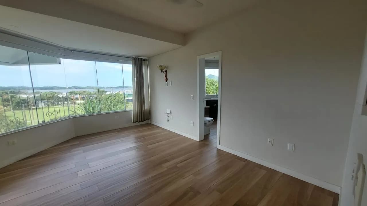 Casa para venda com 3 dormitórios em Lagoa Da Conceição com 220 m² — foto 5