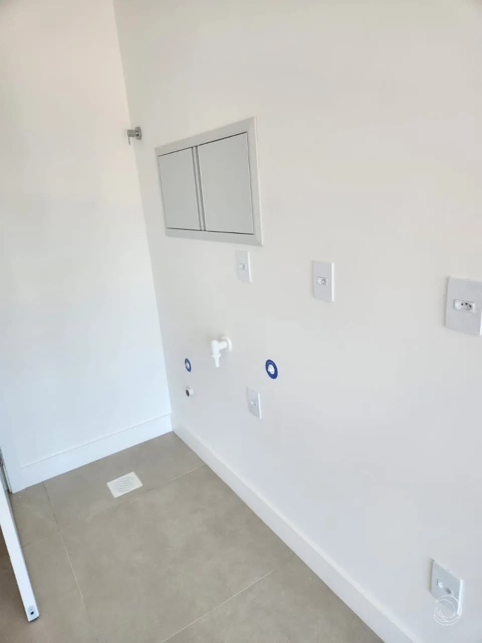 Estúdio para venda com 1 dormitório, em Jardim Atlântico com 32 m² — foto 2
