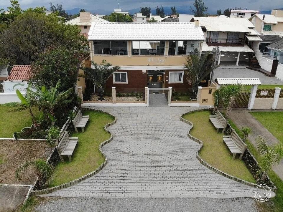 Hotel/pousada para venda em Pinheira (Ens Brito) com 208 m²