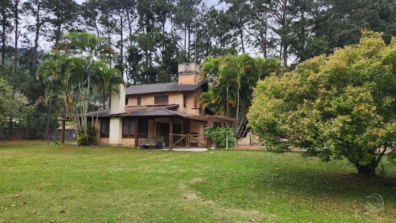 Terreno para venda em Vargem Do Bom Jesus com 33044 m² — foto principal