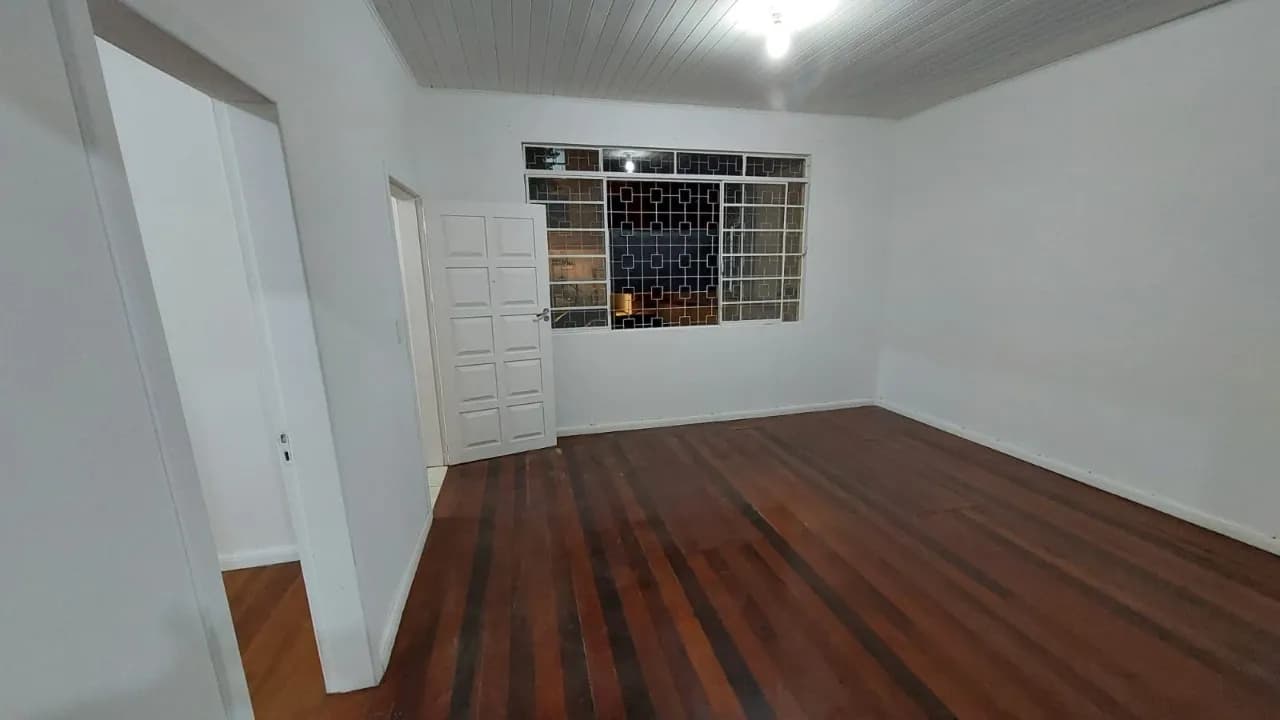 Casa para venda com 4 dormitórios em Centro com 127 m² — foto principal