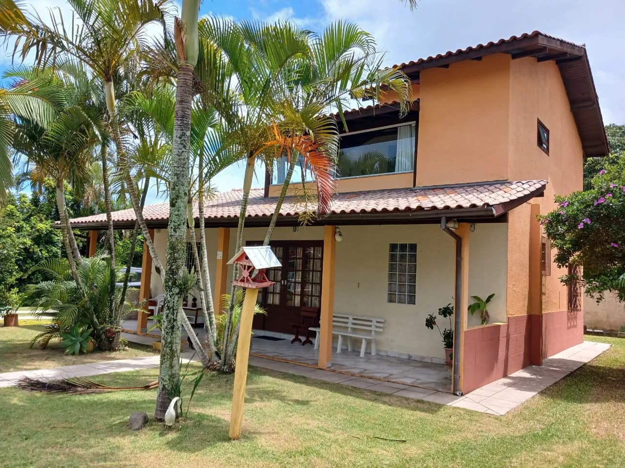Casa para venda com 3 dormitórios em Campeche com 127 m² — foto 2
