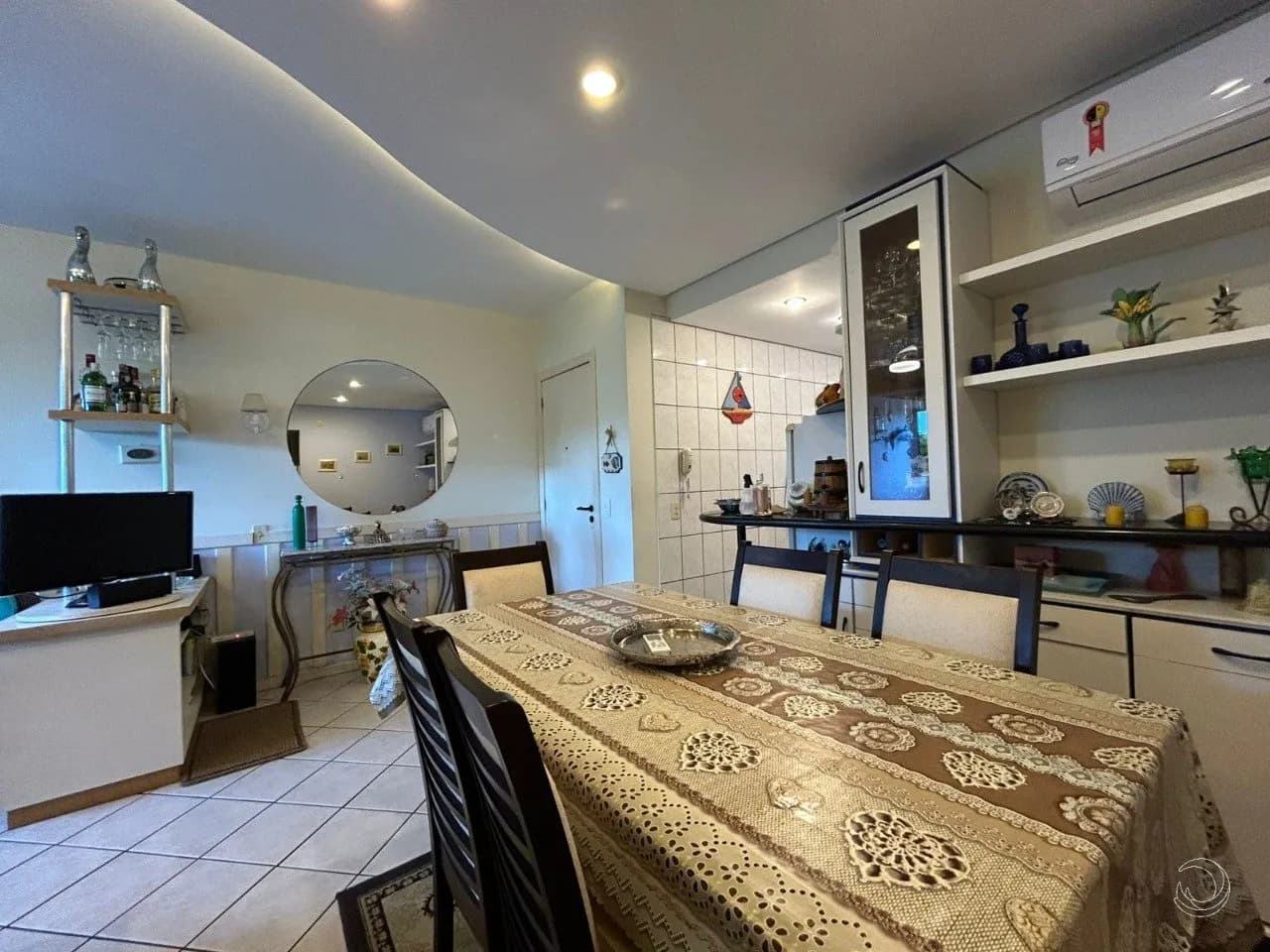 Apartamento para venda com 3 dormitórios em Praia Brava com 77 m² — foto 2