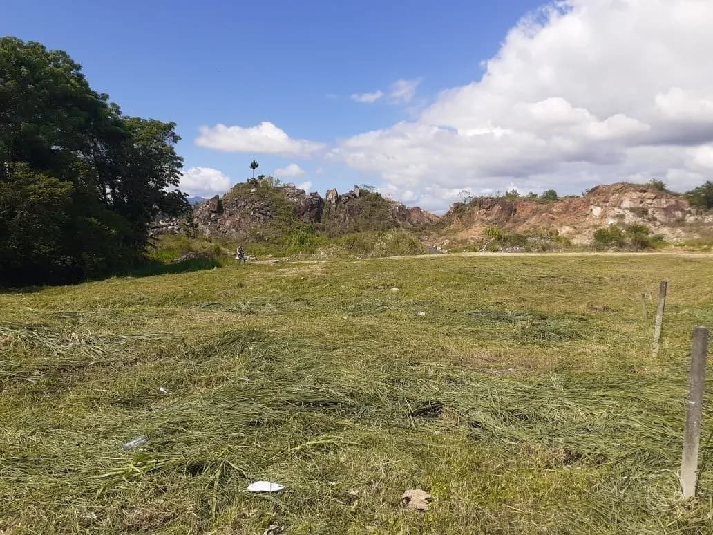Terreno para venda em Distrito Industrial com 16000 m² — foto principal