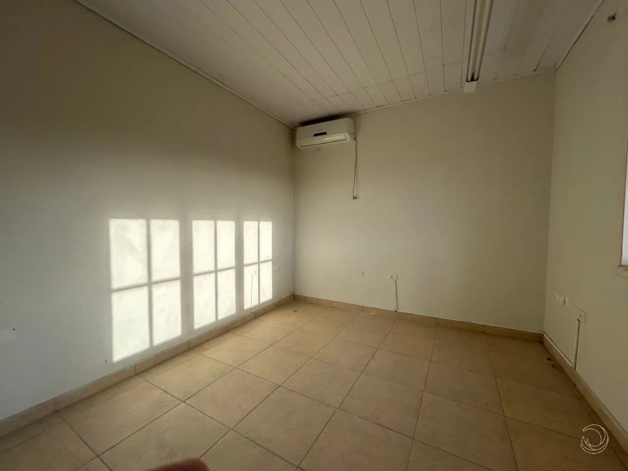 Casa comercial para venda em Côrrego Grande com 433 m² — foto 4