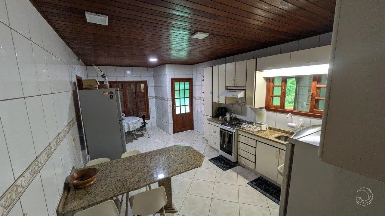 Sitio/fazenda para venda com 7 dormitórios em Cova Triste com 400 m² — foto 2